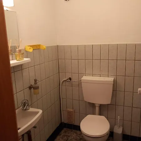 Ein Mit Privatem Zugang Διαμέρισμα Weilerswist